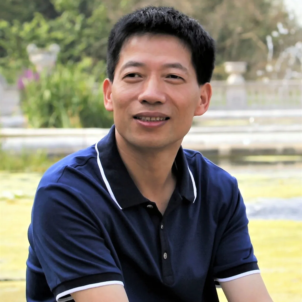 Zhu, Rui-Liang — Riclef Grolle Award for Excellence in Bryodiversity Research 2015